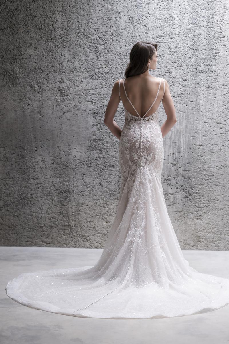 Sweetheart Lace Appliques Spaghetti Straps Mermaid Wedding Dress