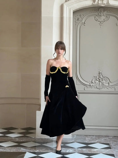 Elegant Black Sweetheart A-Line Ankle Length Prom Dress With Gloves YK0643