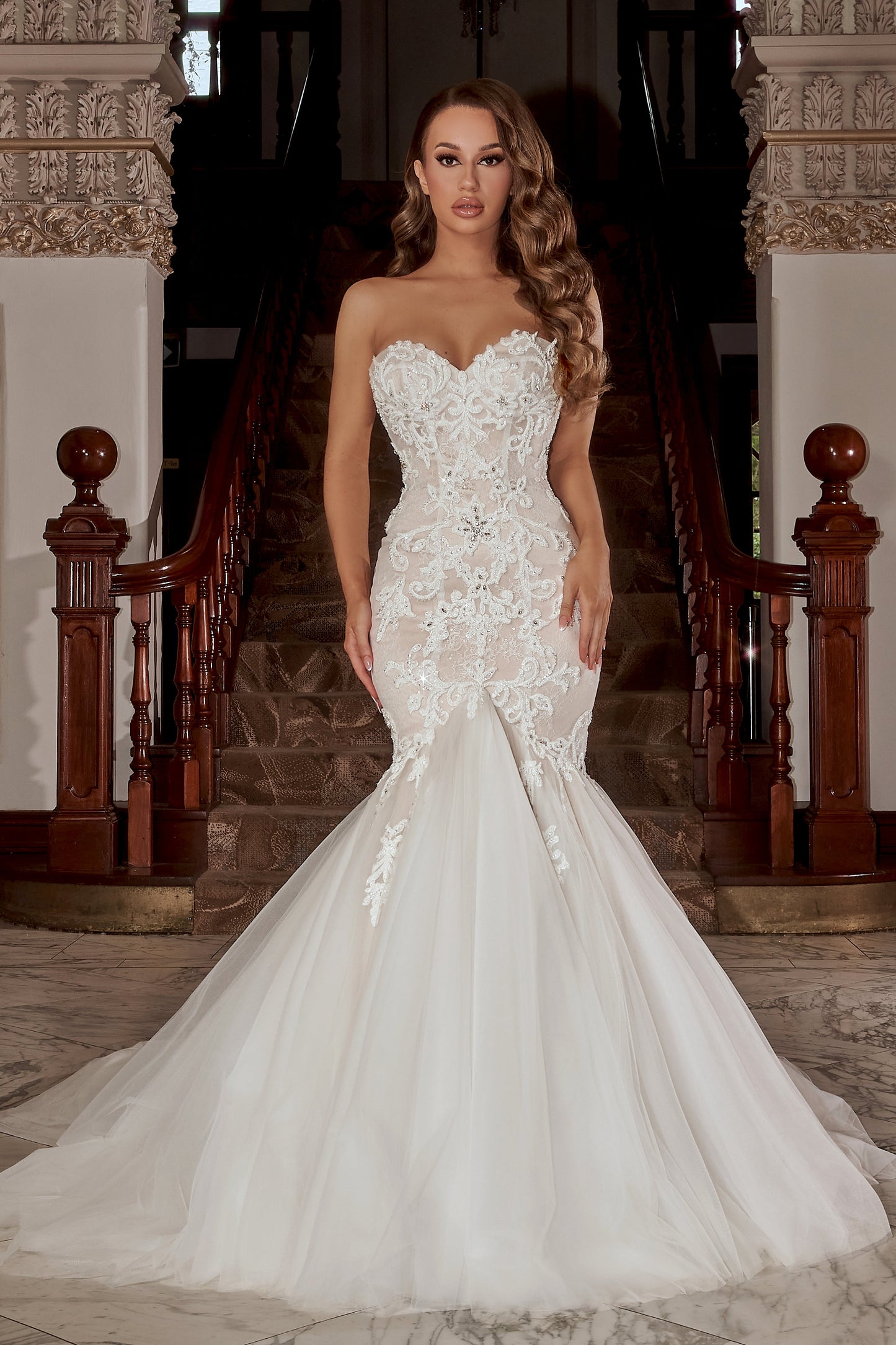 Sweetheart Lace Appliques Mermaid Tulle Wedding Dress