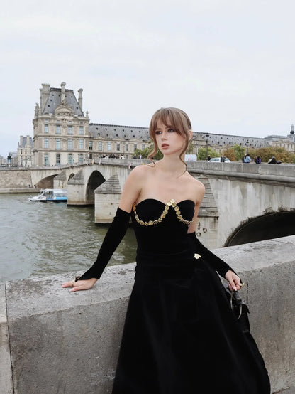 Elegant Black Sweetheart A-Line Ankle Length Prom Dress With Gloves YK0643