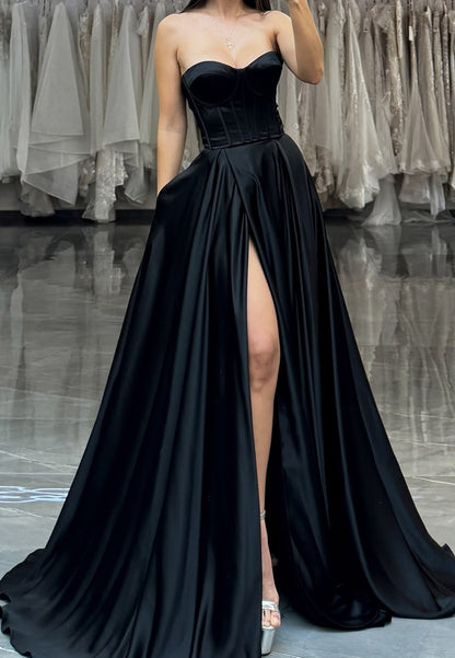 Sweetheart Sleeveless Pleated Sleek Satin A-Line Prom Dress