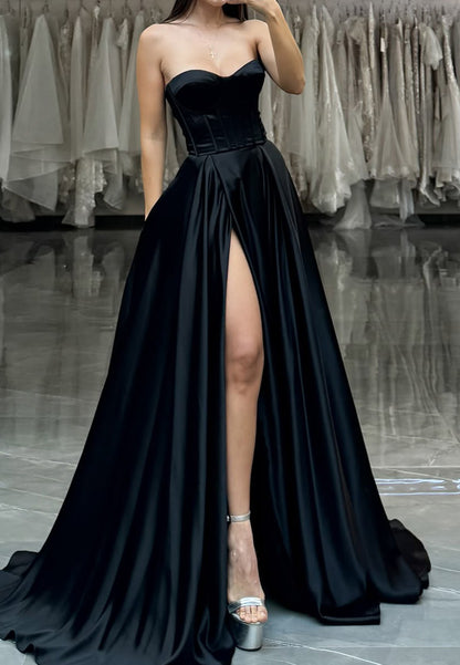 Sweetheart Sleeveless Pleated Sleek Satin A-Line Prom Dress