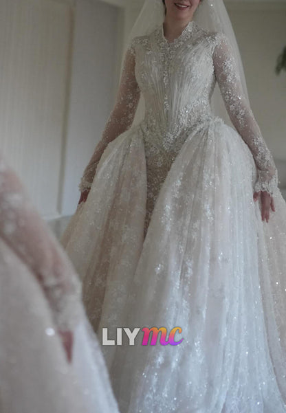 V-Neck Beaded Lace Appliques Tulle Wedding Dress