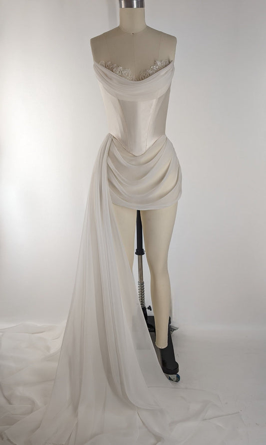 Off White Basque Waist Corset Embroidered Beaded Lace Draped Mini Long Cathedral Train Wedding Gown Dress Bridal
