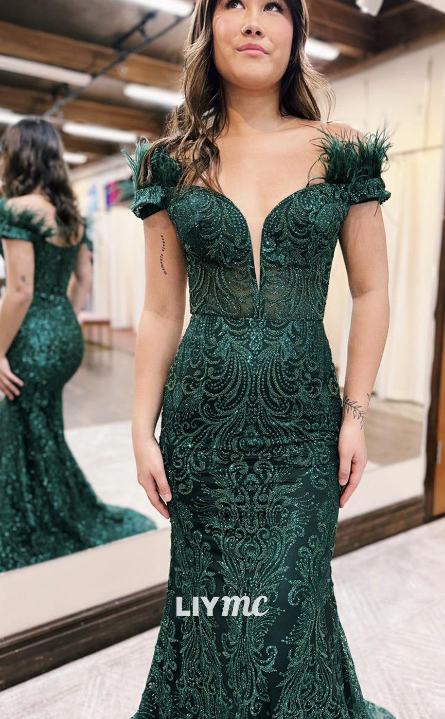 LP923 - Plunging V neck Feathers Lace Mermaid Formal Prom Dress