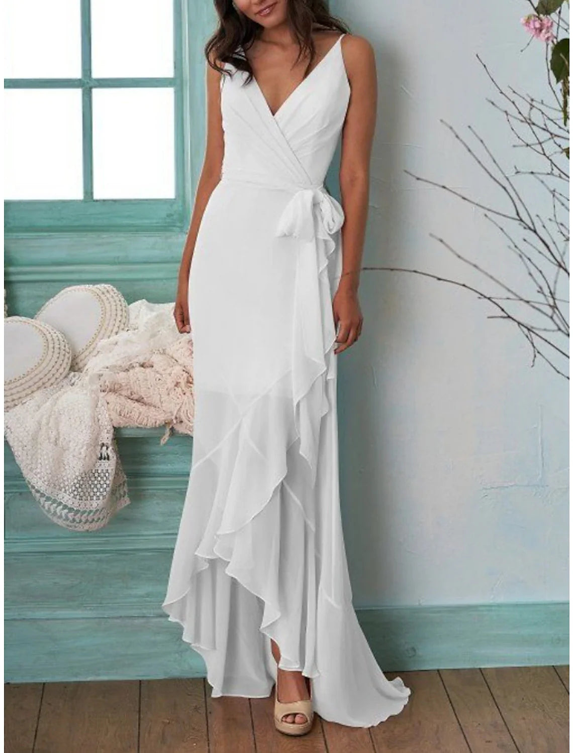 Little White Dresses Wedding Dresses A-Line V Neck Sleeveless Sweep / Brush Train Chiffon Bridal Gowns With Bow(s) Pleats