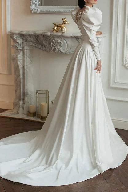 Palace Train A Square Long sleeved Satin Retro Wedding Dress