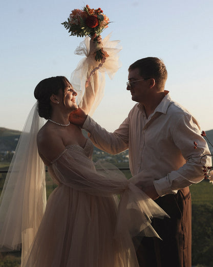 Sweetheart Long Sleeves Tulle A-Line Wedding Ball Gown Dress