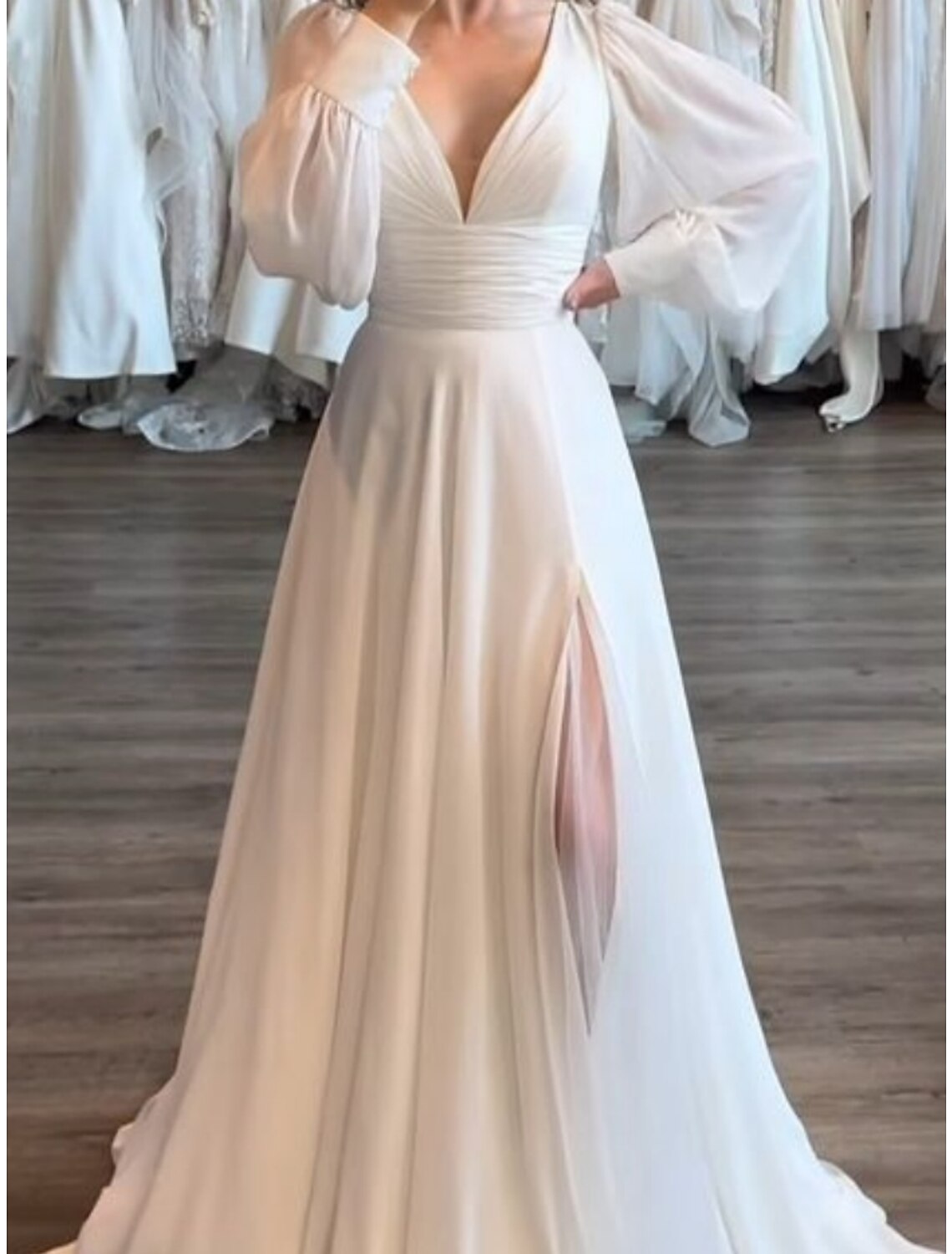 Mature Wedding Dresses A-Line V Neck Long Sleeve Sweep / Brush Train Chiffon Bridal Gowns With Pleats Ruched